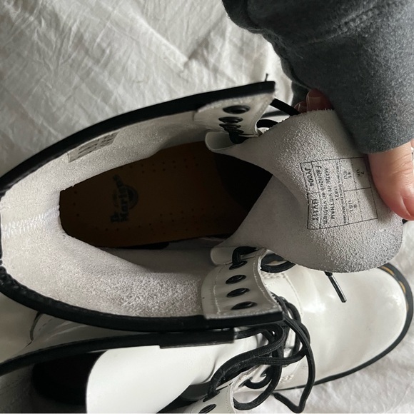 White Doc Martens 1460 8-Eye Boots - Picture 5 of 9
